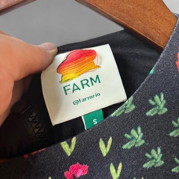 Farm Rio Fruit Garden Jersey Bodycon Midi Dress Black Multicolor Size Small - Picture 4 of 7